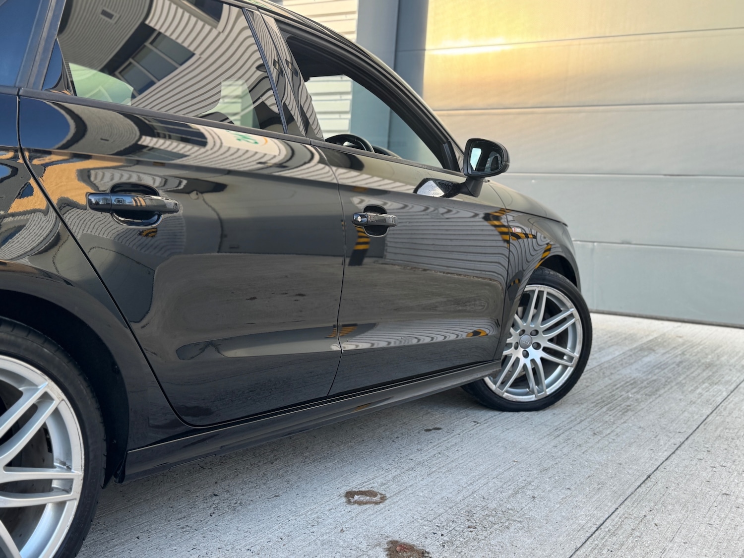 Used Audi A1 2012 for sale - 76748312: Photo 11