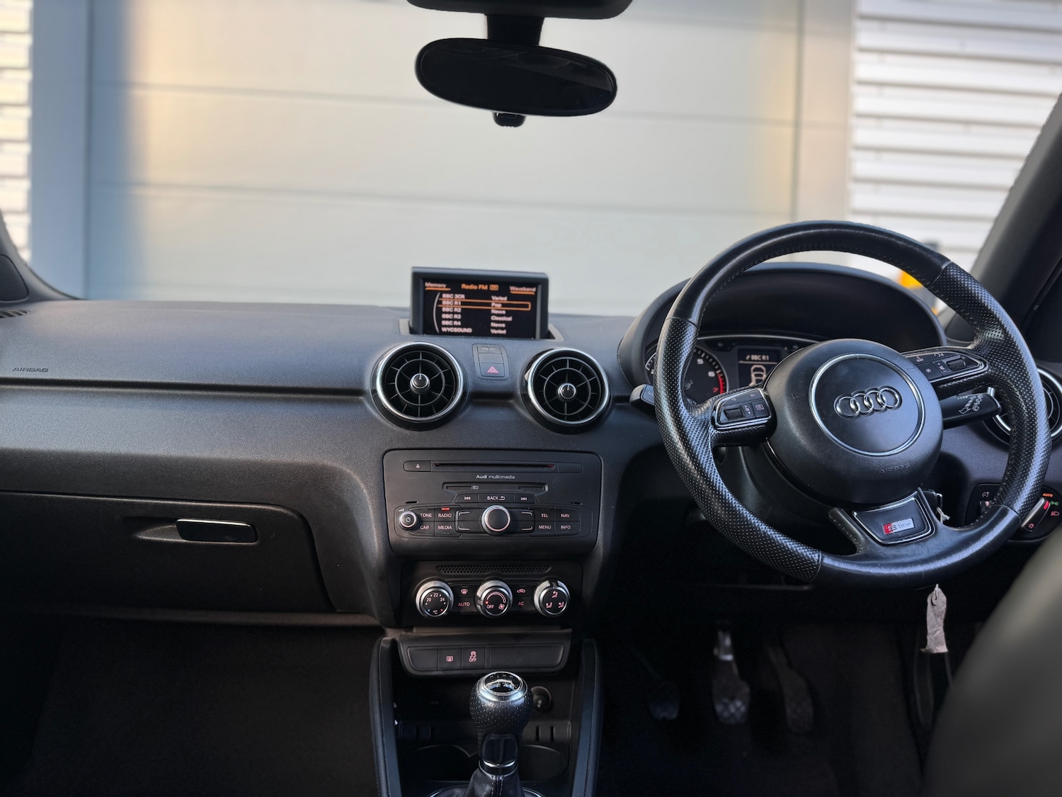 Used Audi A1 2012 for sale - 76748312: Photo 15