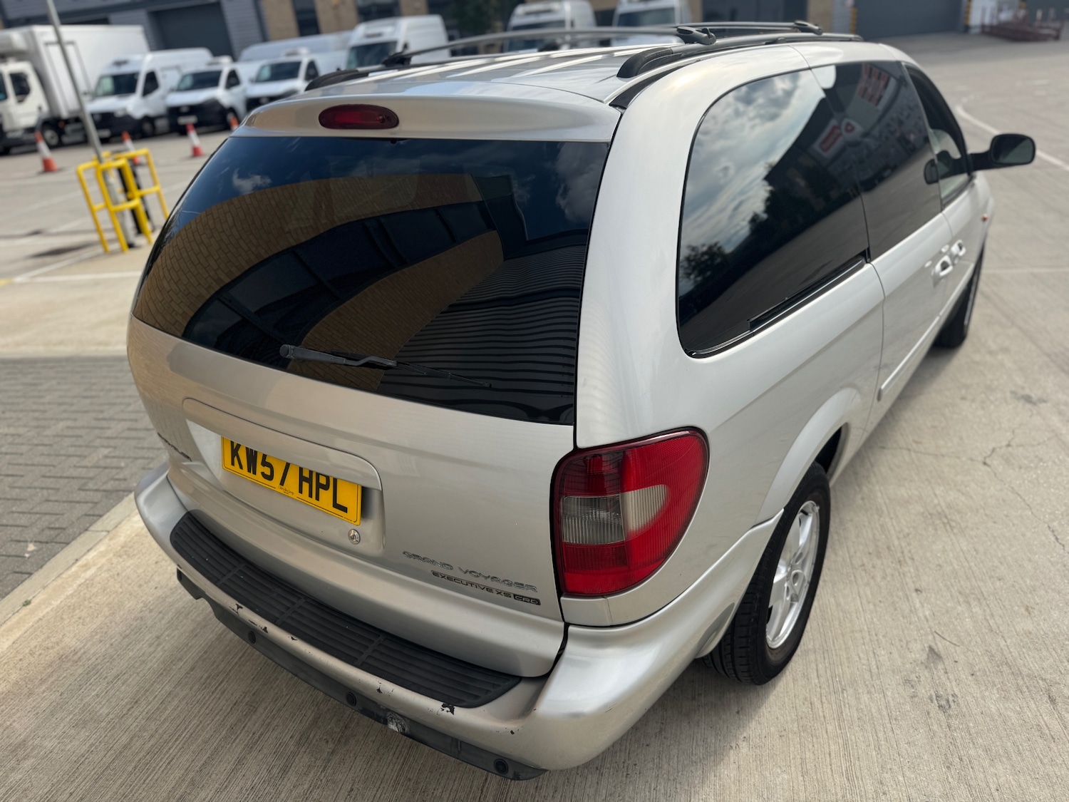 Used Chrysler Grand Voyager 2008 for sale - 76093873: Photo 4