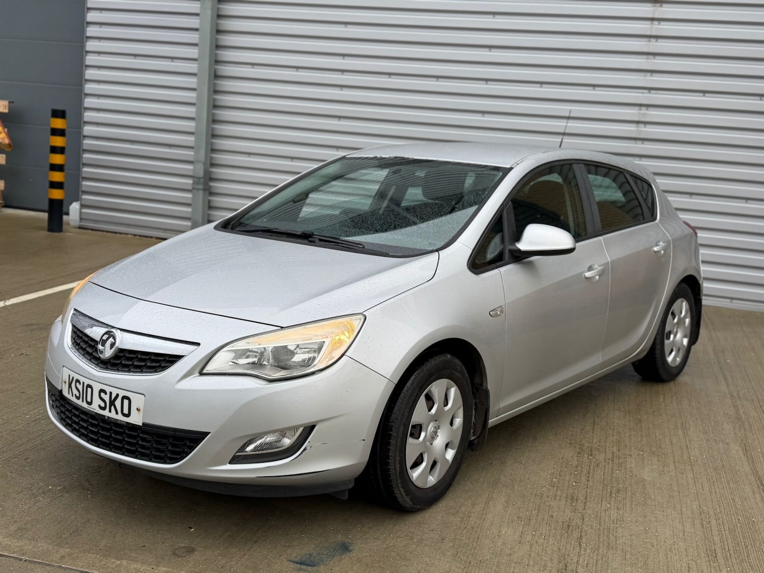 Used Vauxhall Astra 2010 for sale - 76885265: Photo 12