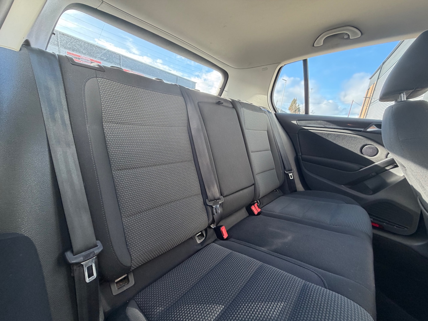 Used Volkswagen Golf 2012 for sale - 76571302: Photo 12