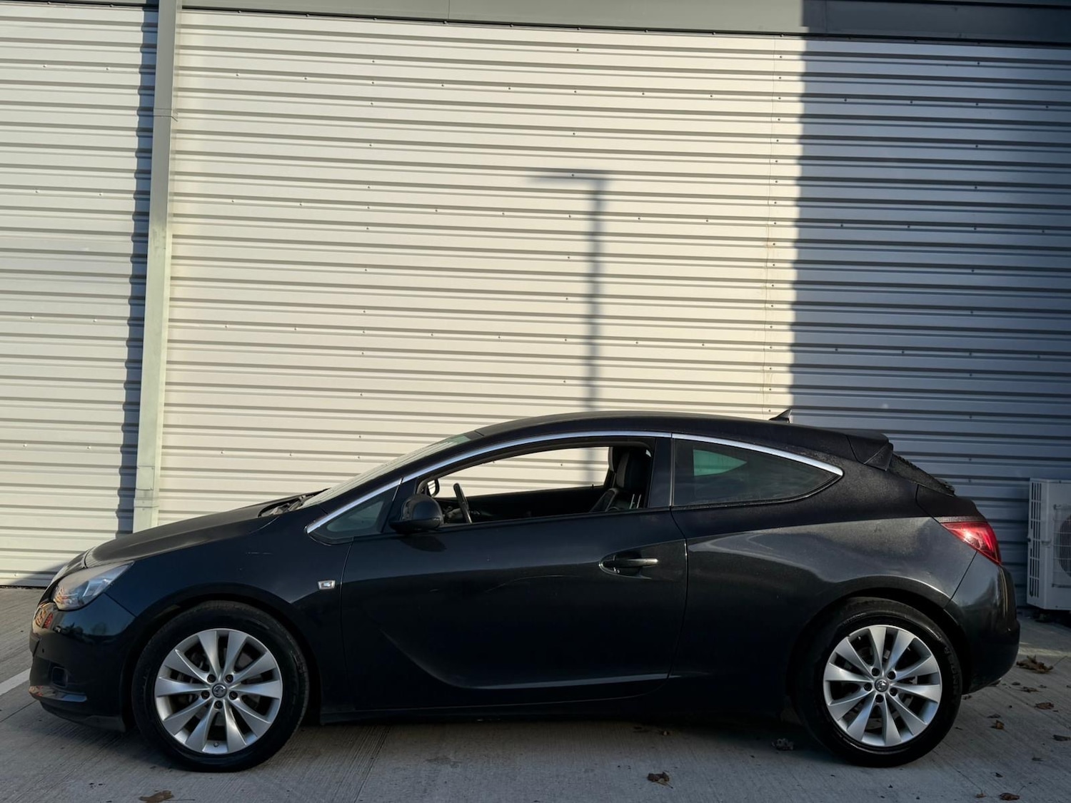 Used Vauxhall Astra GTC 2014 for sale - 76605977: Photo 5