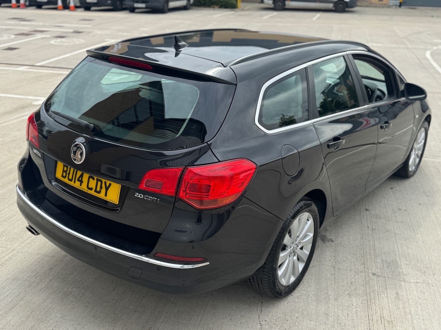 Used Vauxhall Astra 2014 for sale - 76020124: Photo 6