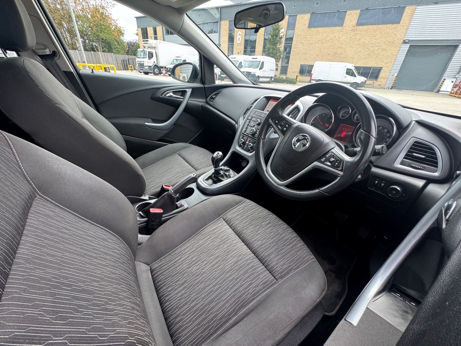 Used Vauxhall Astra 2014 for sale - 76020124: Photo 9