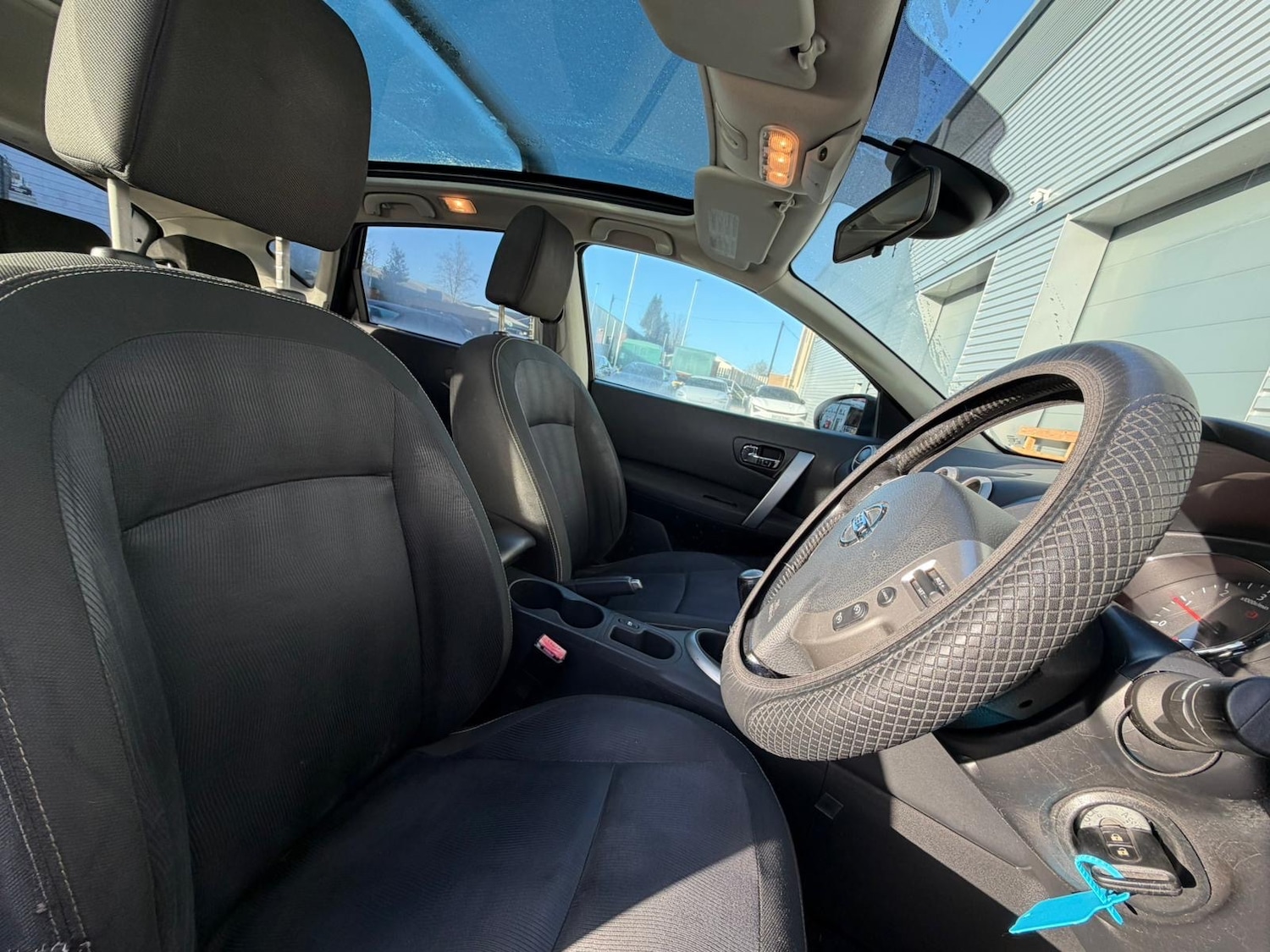 Used Nissan Qashqai 2010 for sale - 76605430: Photo 15