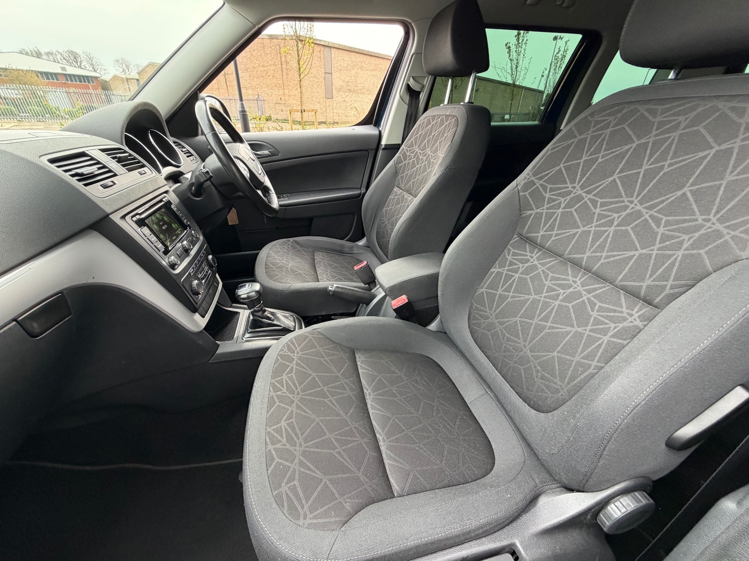 Used Skoda Yeti 2011 for sale - 78213892: Photo 14