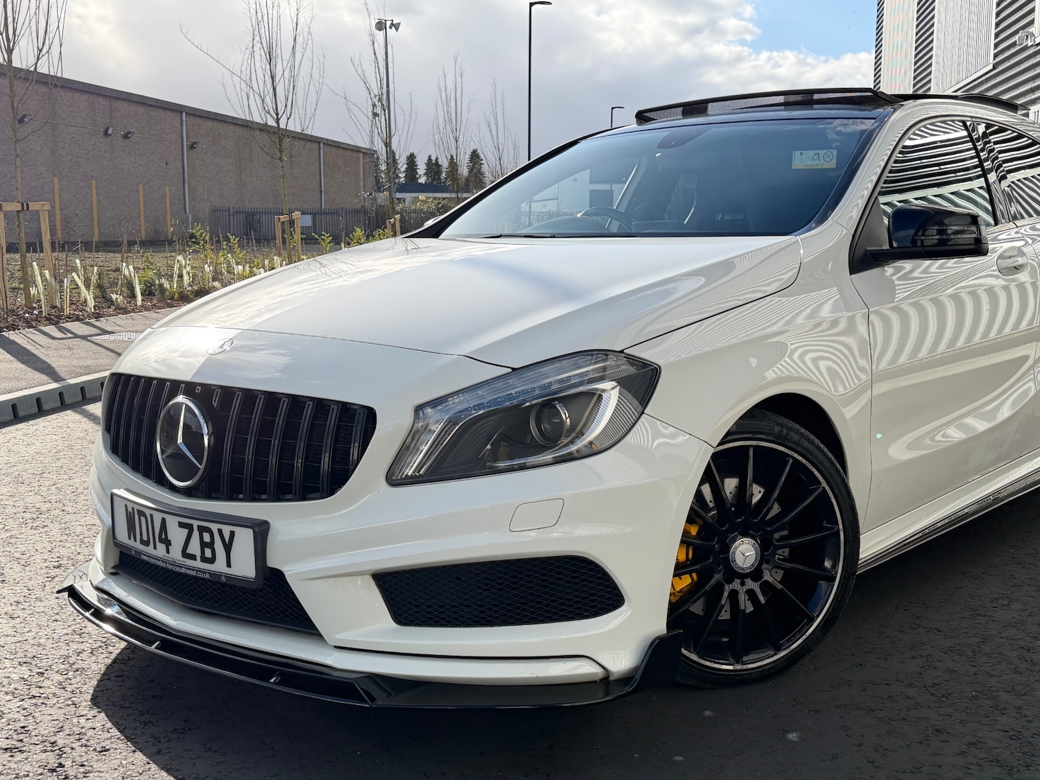 Used Mercedes-Benz A-Class 2014 for sale - 77837271: Photo 3