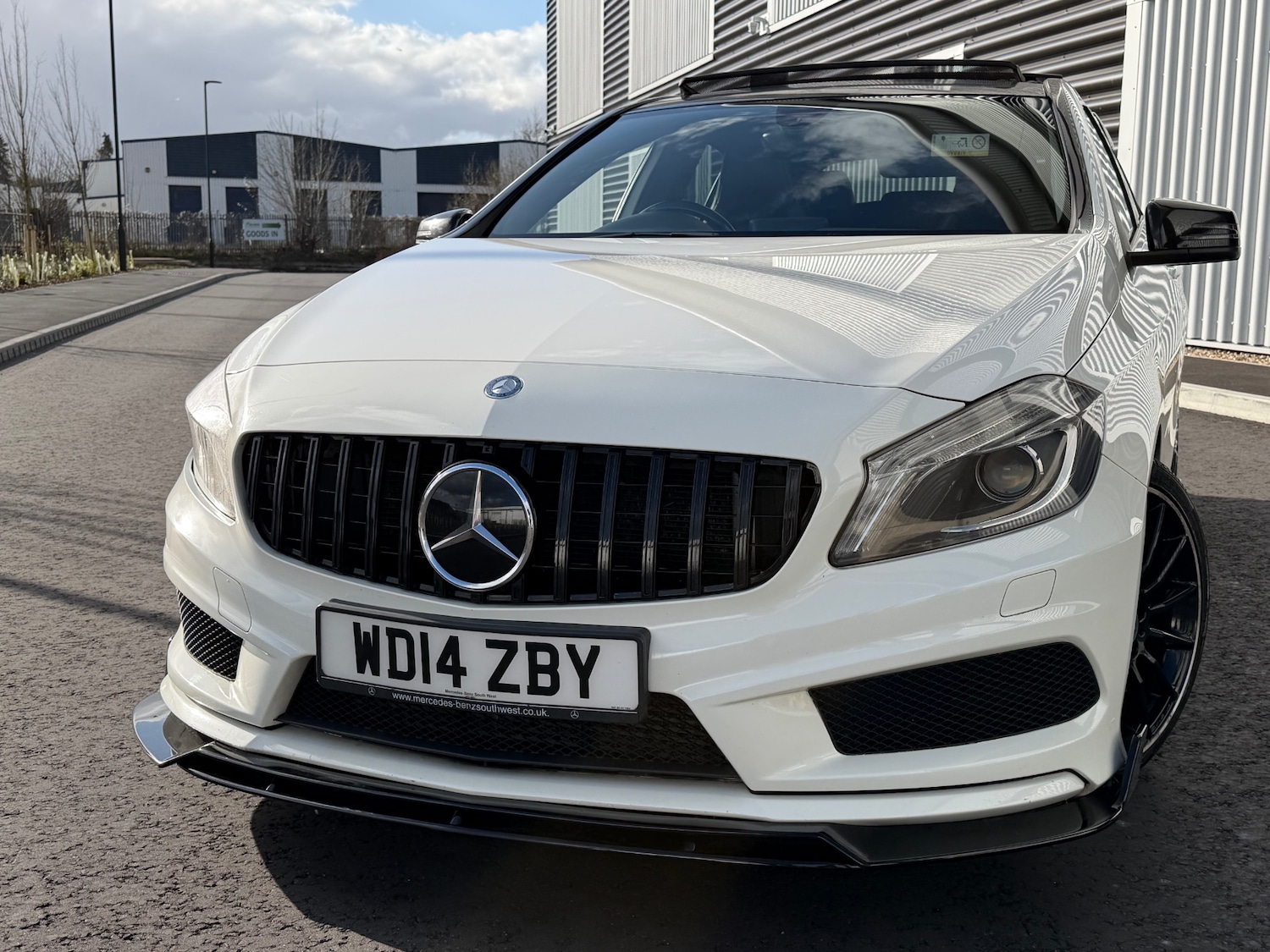 Used Mercedes-Benz A-Class 2014 for sale - 77837271: Photo 4