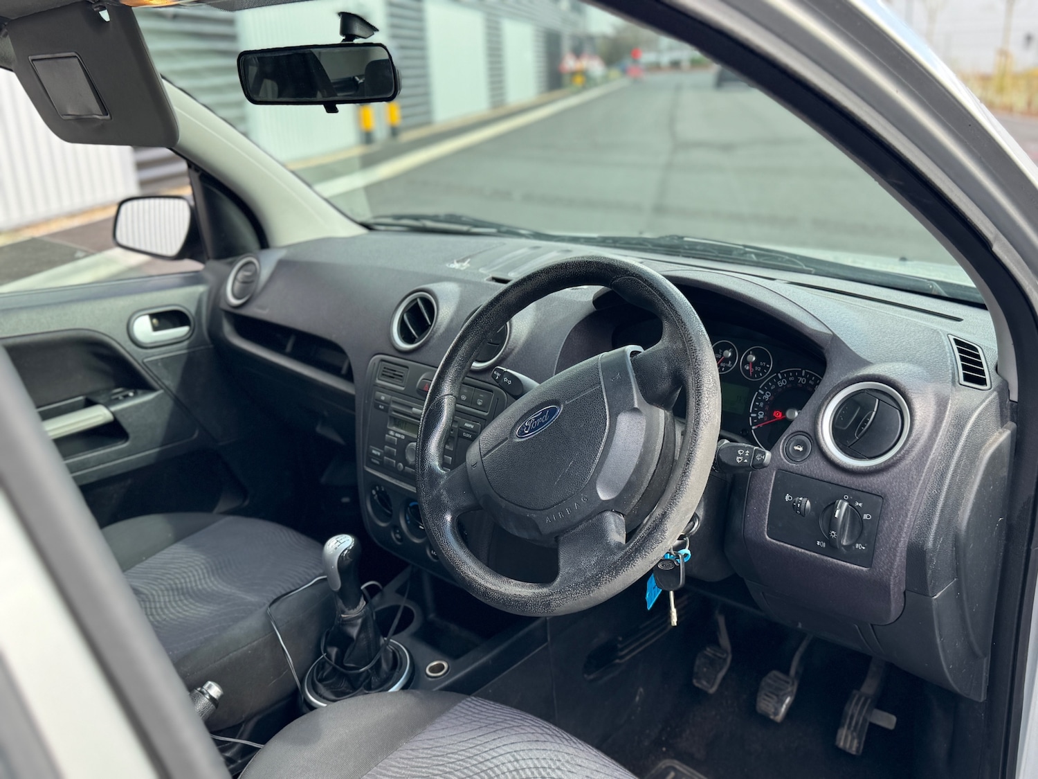 Used Ford Fusion 2006 for sale - 77837260: Photo 12