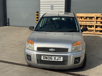 Used Ford Fusion 2006 for sale - 77669379: Photo