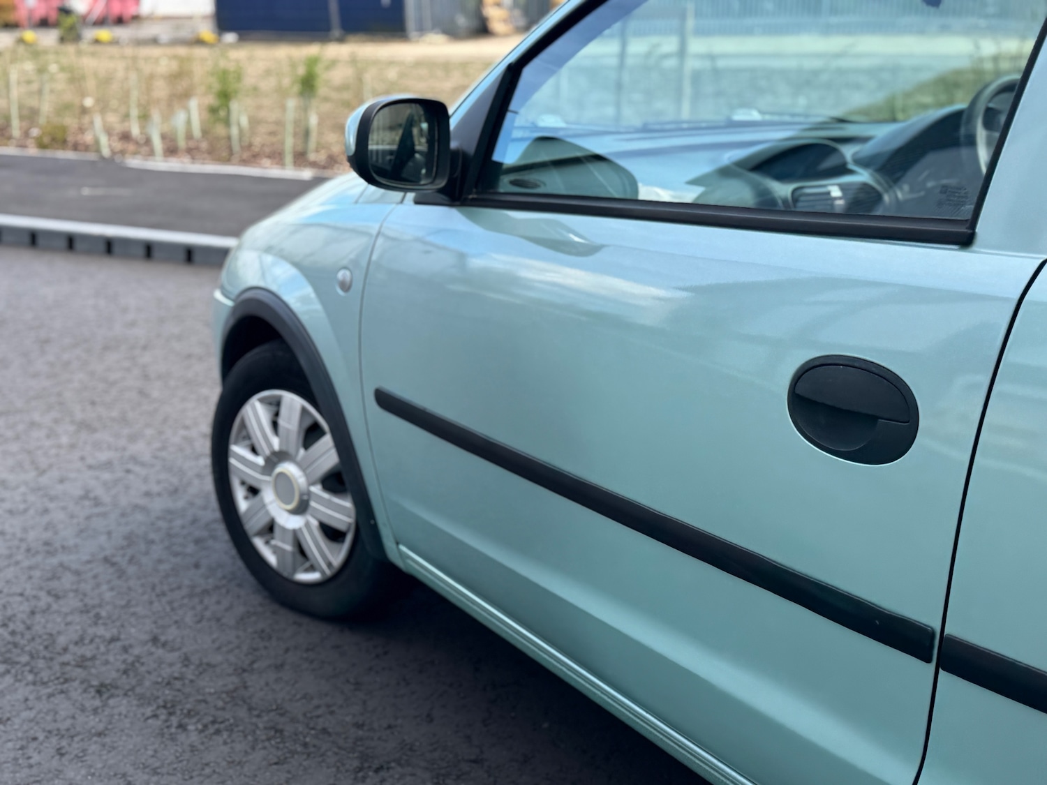 Used Vauxhall Corsa 2002 for sale - 78140539: Photo 8