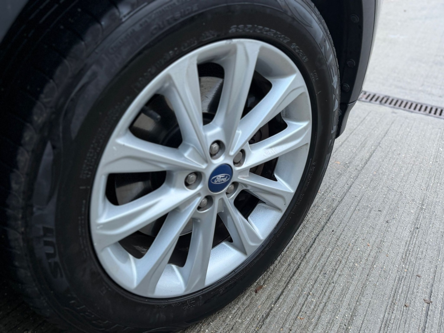 Used Ford Kuga 2016 for sale - 76848822: Photo 12