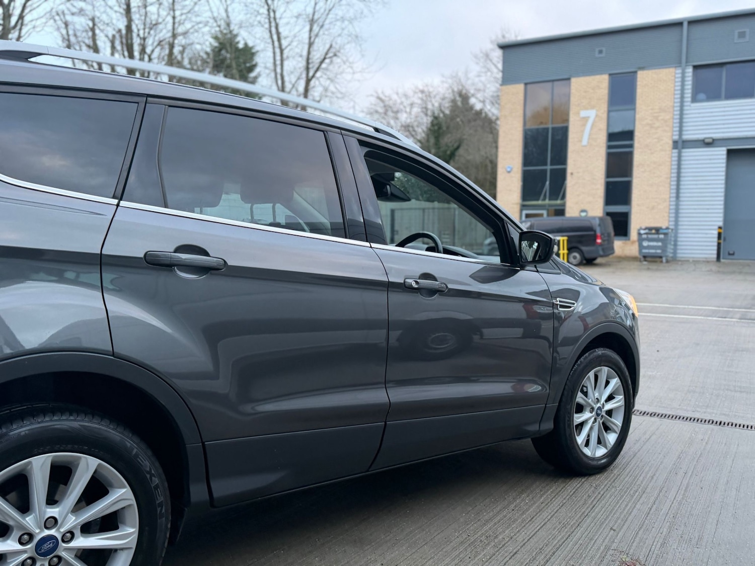 Used Ford Kuga 2016 for sale - 76848822: Photo 4