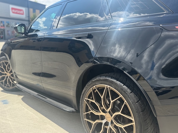Used Land Rover Range Rover Velar 2017 for sale - 75575705: Photo 12