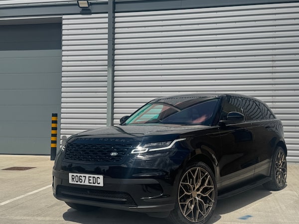 Used Land Rover Range Rover Velar 2017 for sale - 75575705: Photo 3
