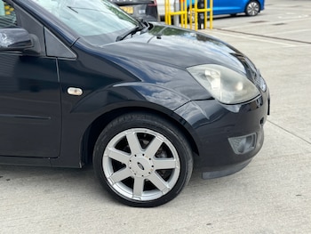 Used Ford Fiesta 2007 for sale - 75250656: Photo
