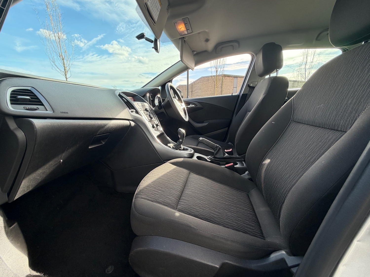 Used Vauxhall Astra 2015 for sale - 78062332: Photo 15