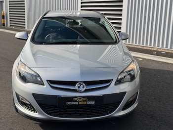 Used Vauxhall Astra 2015 for sale - 78062332: Photo