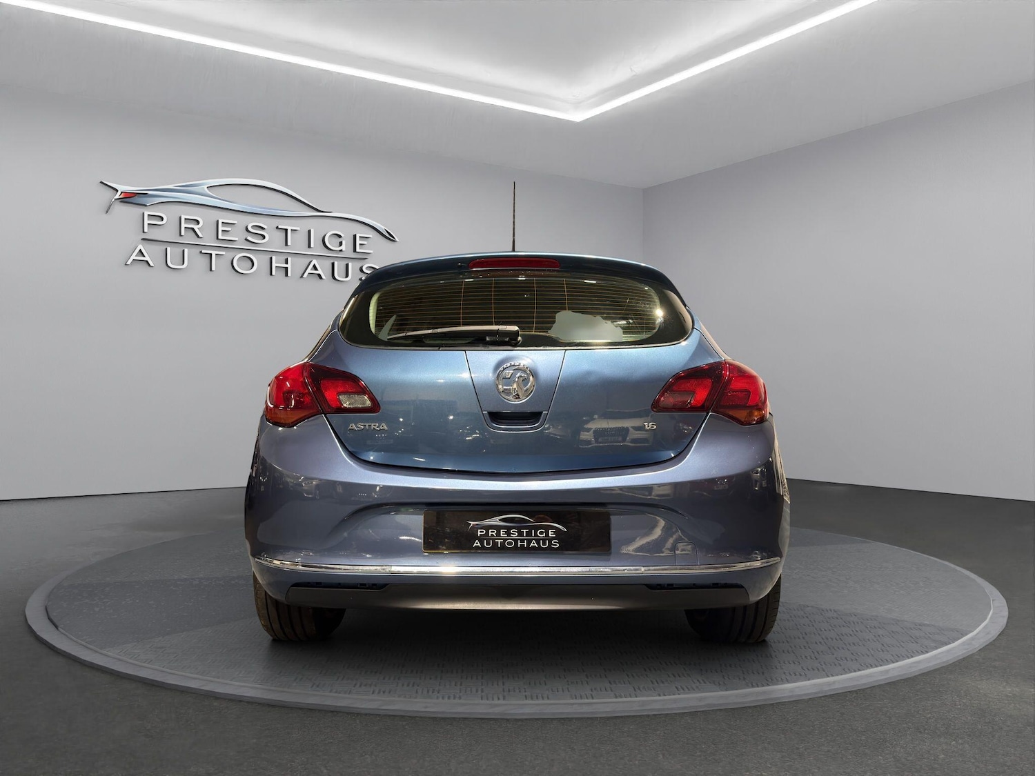 Used Vauxhall Astra 2015 for sale - 76520298: Photo 4