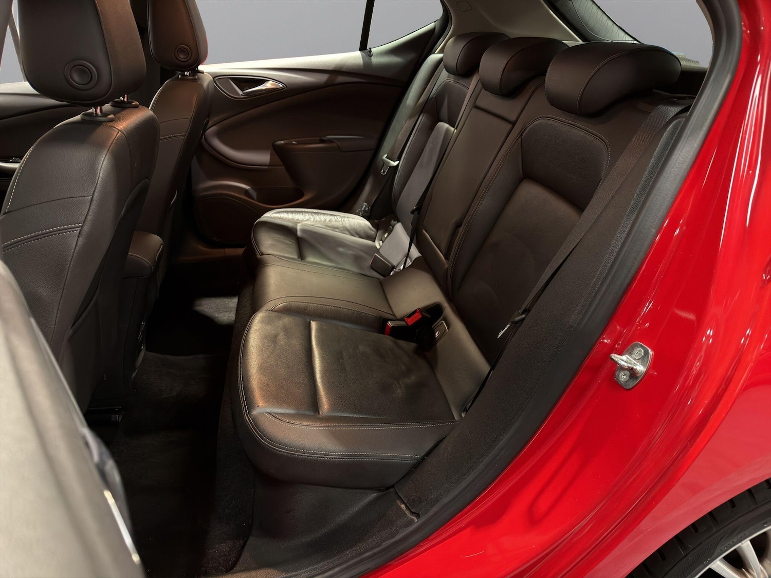 Used Vauxhall Astra 2017 for sale - 76635936: Photo 13