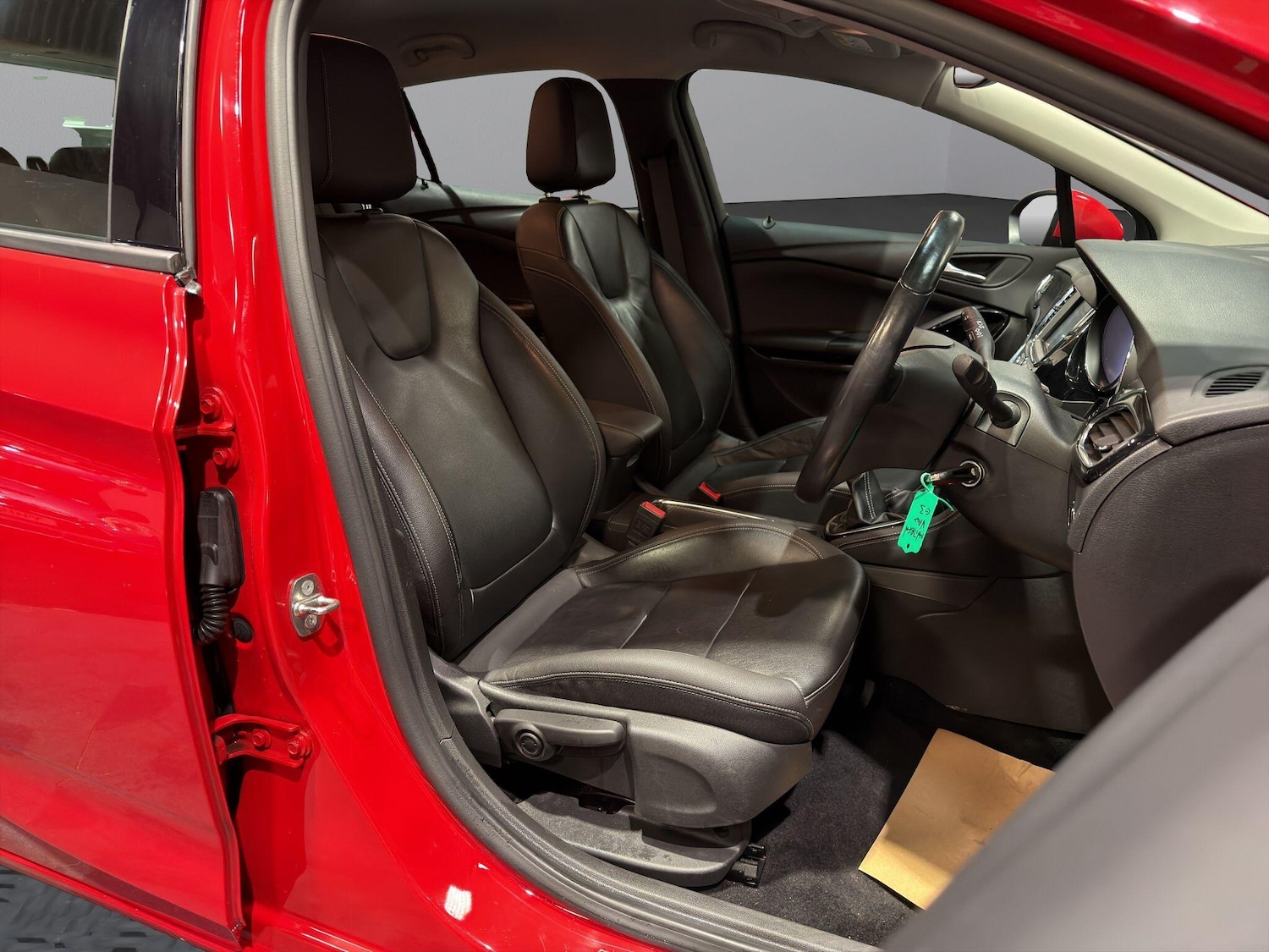 Used Vauxhall Astra 2017 for sale - 76635936: Photo 9