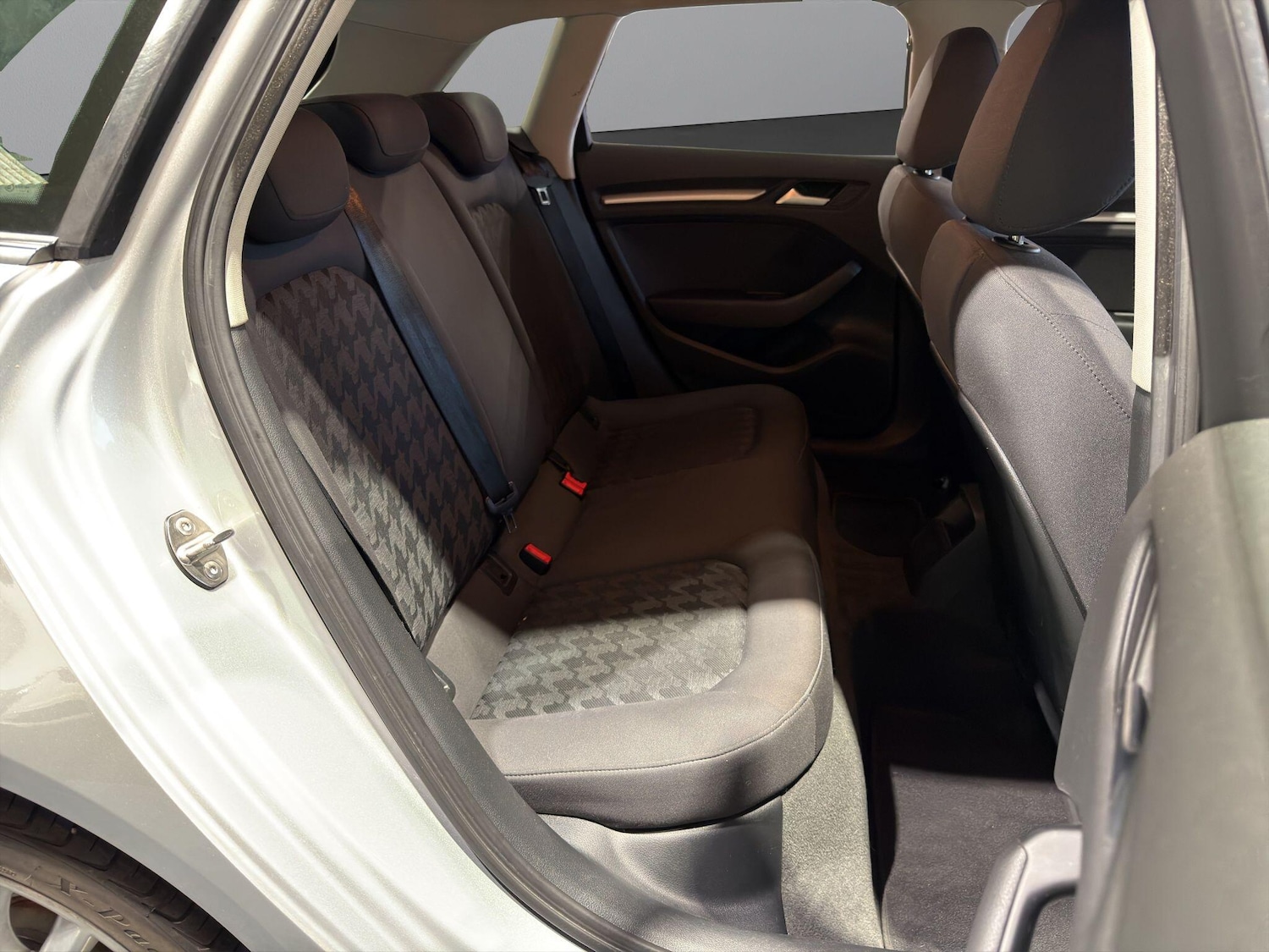 Used Audi A3 2014 for sale - 76487304: Photo 10