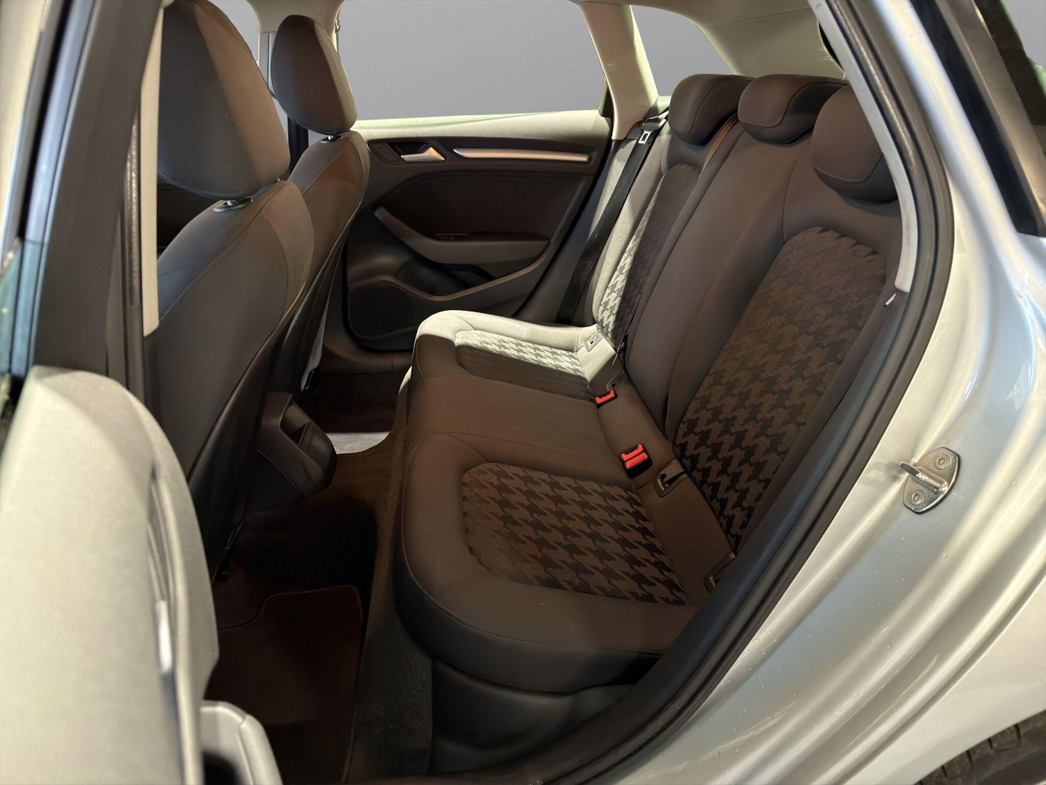 Used Audi A3 2014 for sale - 76487304: Photo 13