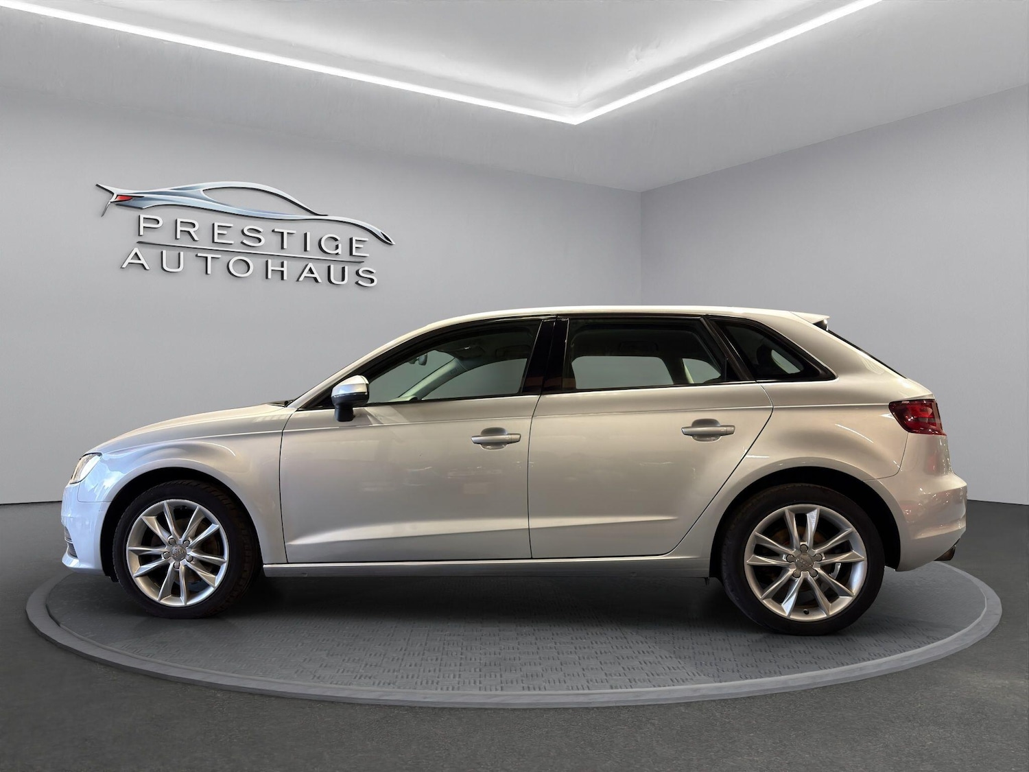 Used Audi A3 2014 for sale - 76487304: Photo 6