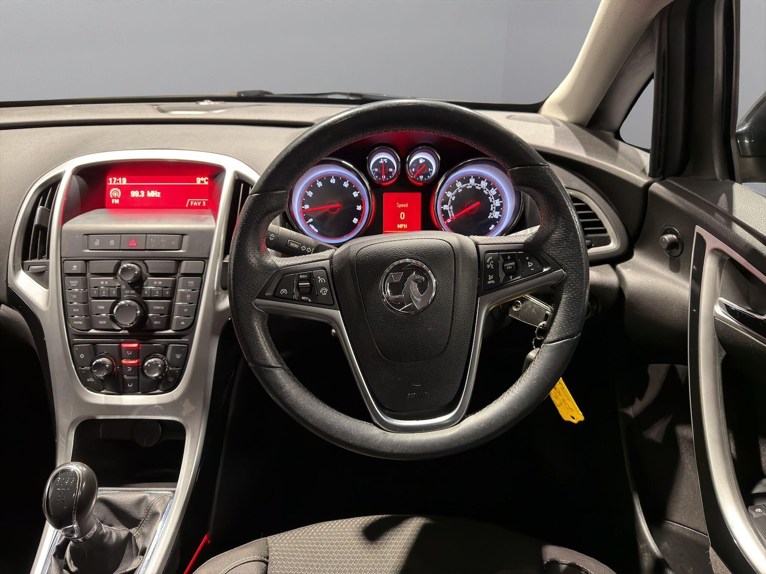 Used Vauxhall Astra 2014 for sale - 76826993: Photo 15