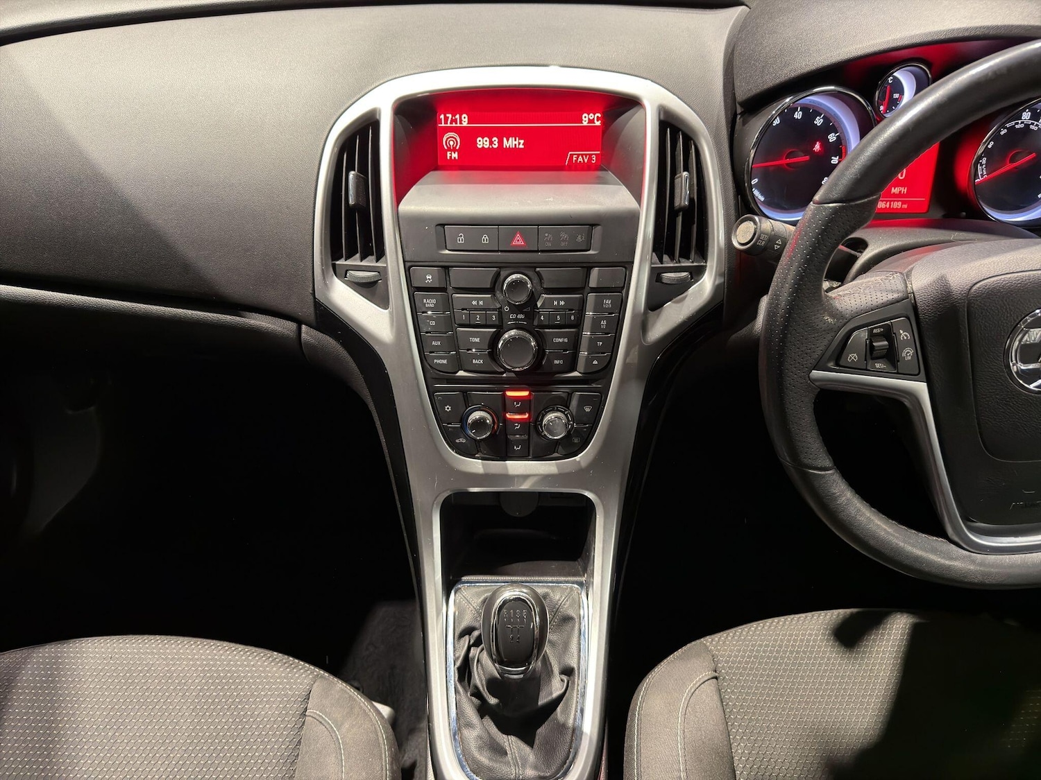 Used Vauxhall Astra 2014 for sale - 76826993: Photo 16