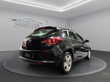 Used Vauxhall Astra 2014 for sale - 76826993: Photo