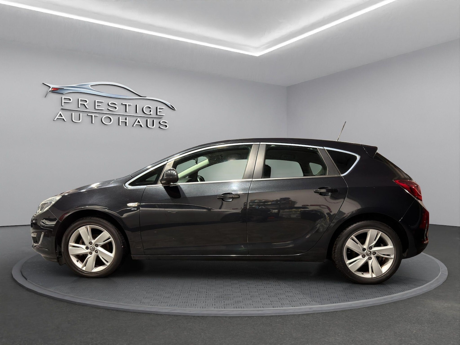 Used Vauxhall Astra 2014 for sale - 76826993: Photo 6