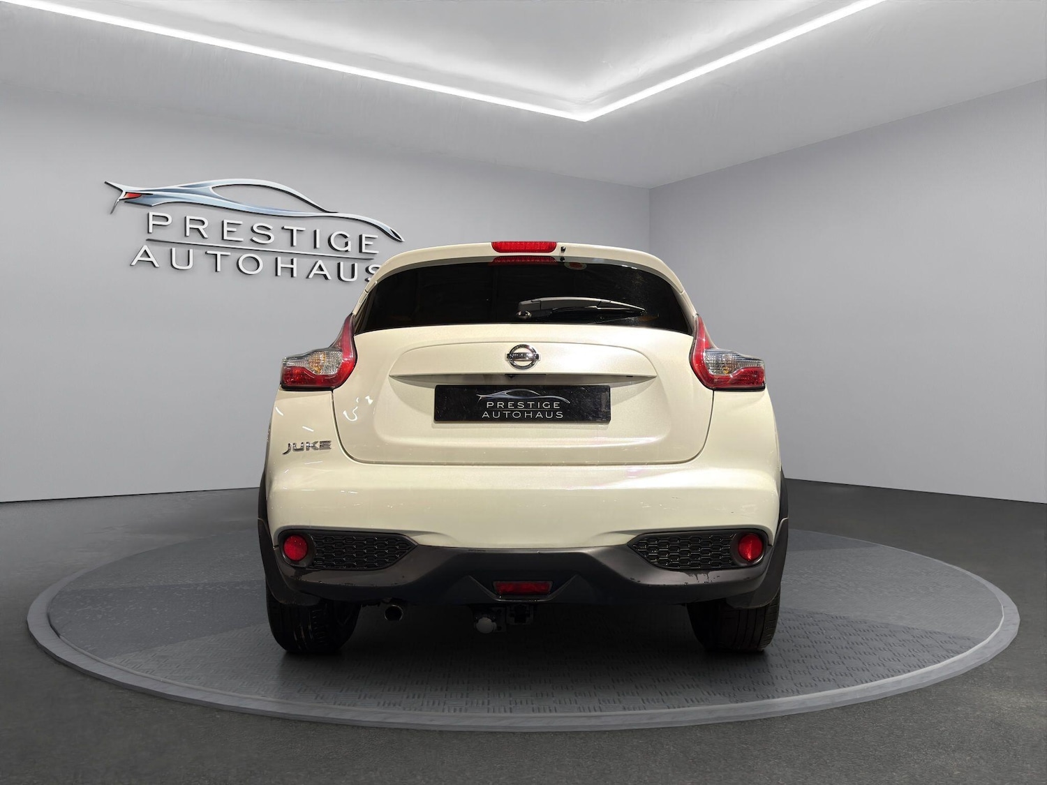 Used Nissan Juke 2015 for sale - 76487302: Photo 4