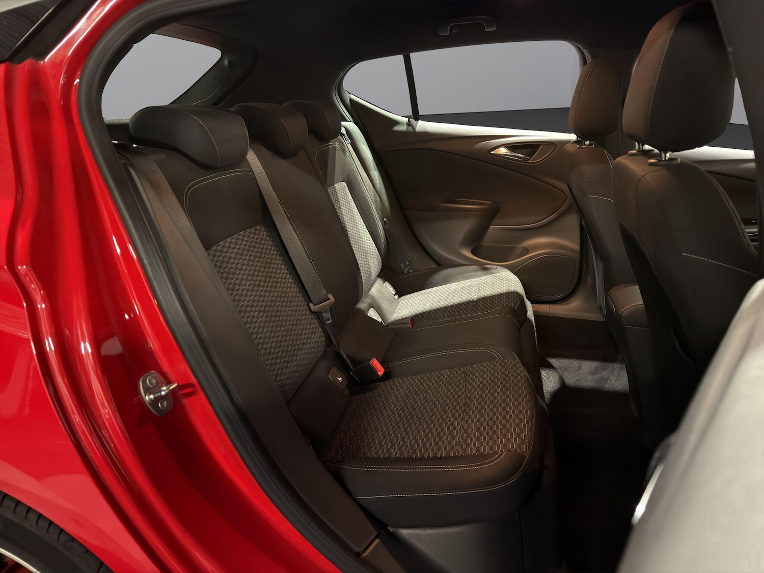 Used Vauxhall Astra 2016 for sale - 76635935: Photo 10