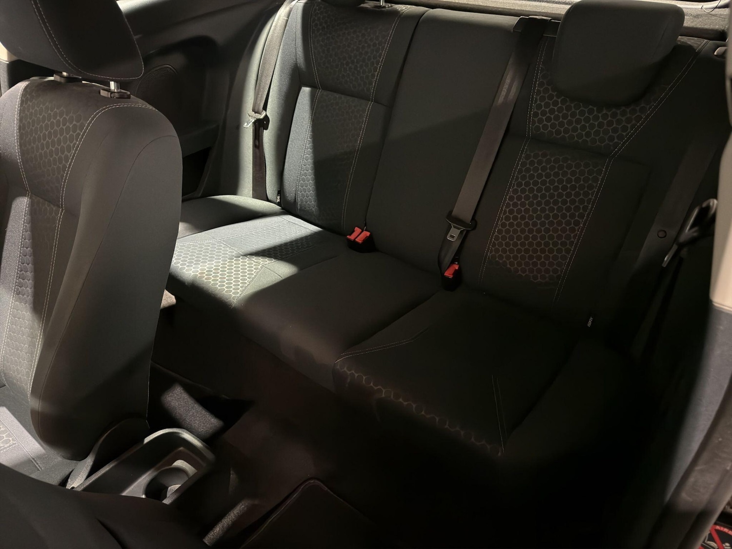 Used Ford Fiesta 2010 for sale - 76717619: Photo 12