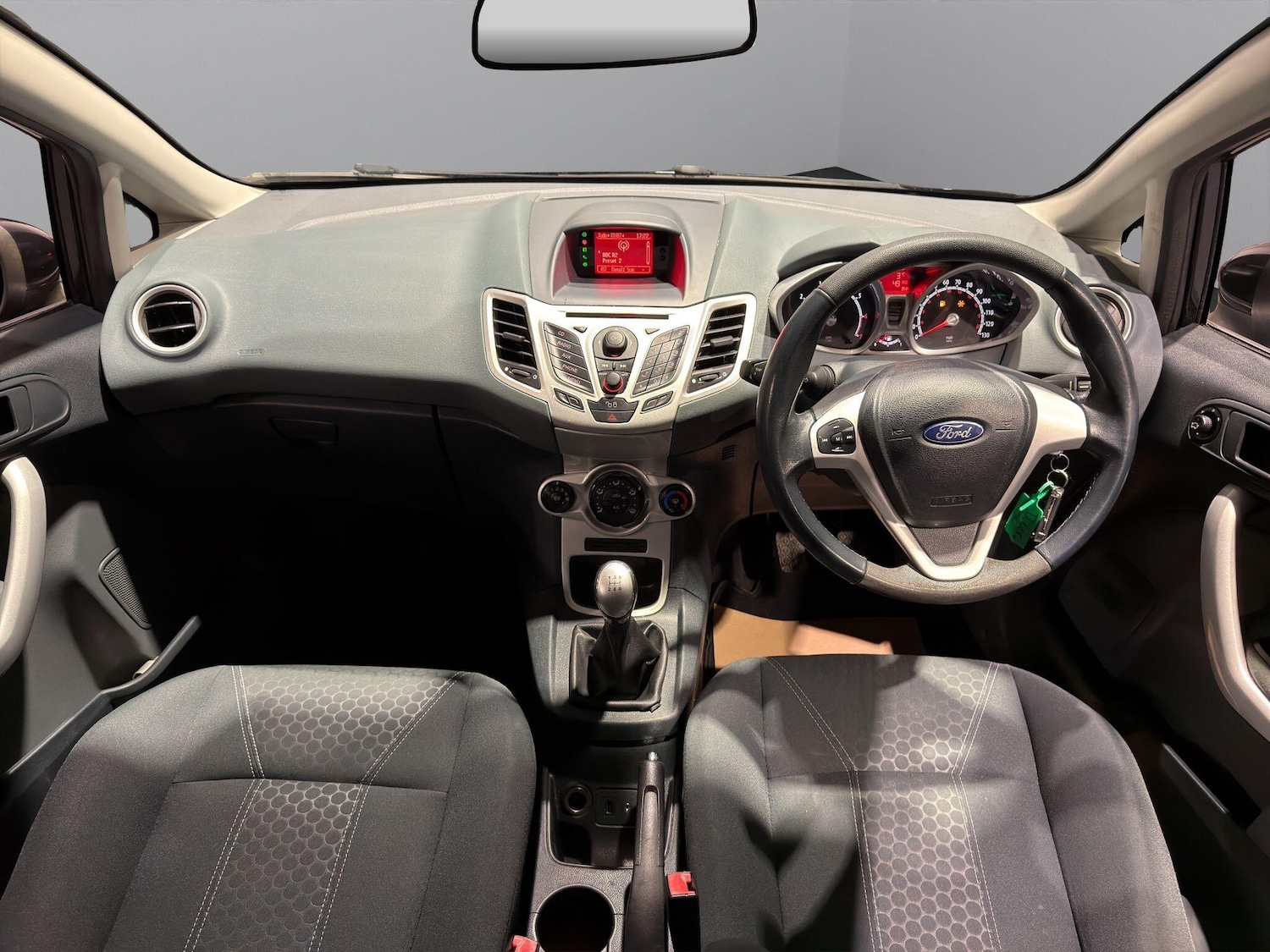 Used Ford Fiesta 2010 for sale - 76717619: Photo 13