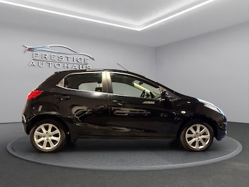 Used Mazda Mazda2 2012 for sale - 76287930: Photo 2