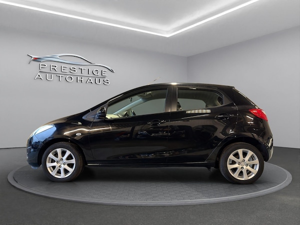 Used Mazda Mazda2 2012 for sale - 76287930: Photo 6