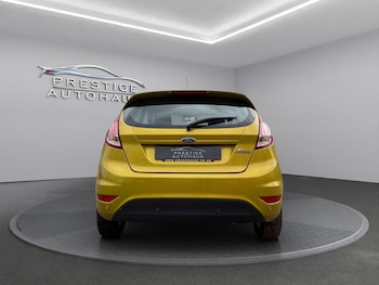 Used Ford Fiesta 2015 for sale - 76313809: Photo 4
