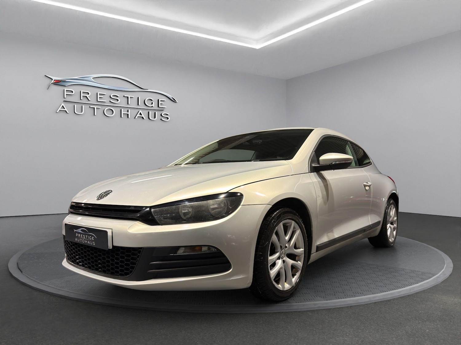 Used Volkswagen Scirocco 2011 for sale - 76635934: Photo 7