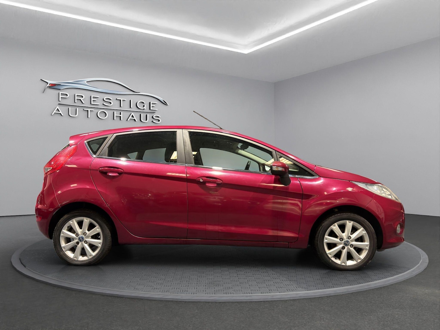 Used Ford Fiesta 2009 for sale - 76501188: Photo 2