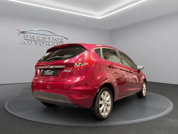 Used Ford Fiesta 2009 for sale - 76501188: Photo