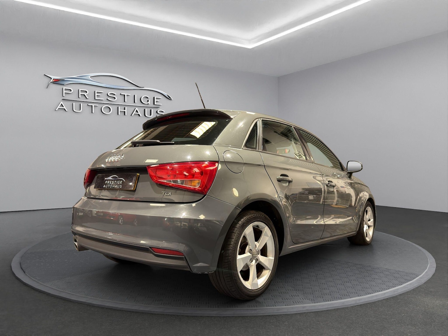 Used Audi A1 2016 for sale - 76453688: Photo 3