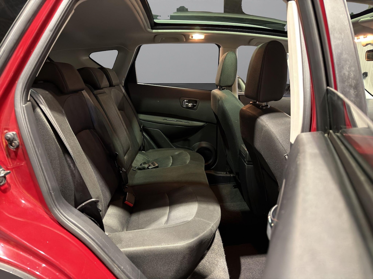 Used Nissan Qashqai 2013 for sale - 76487305: Photo 10