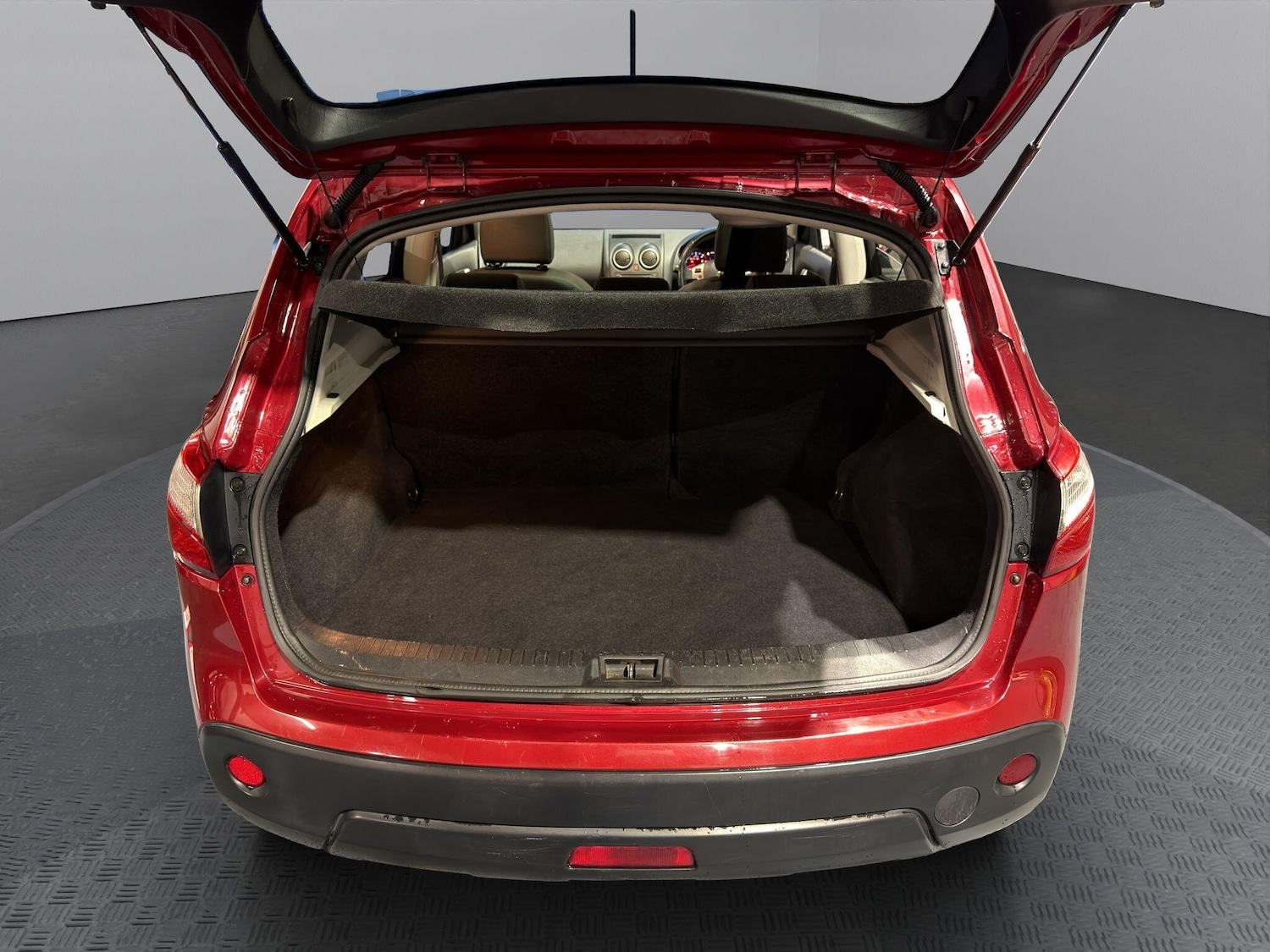 Used Nissan Qashqai 2013 for sale - 76487305: Photo 11