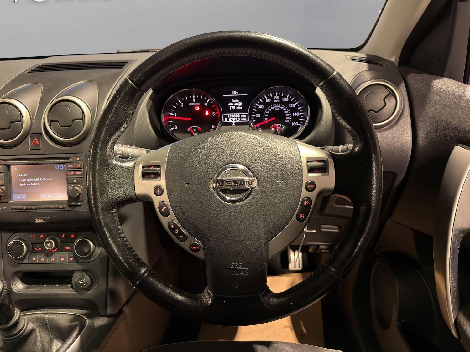 Used Nissan Qashqai 2013 for sale - 76487305: Photo 15