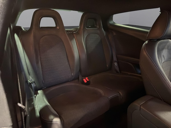 Used Volkswagen Scirocco 2016 for sale - 76287923: Photo 10