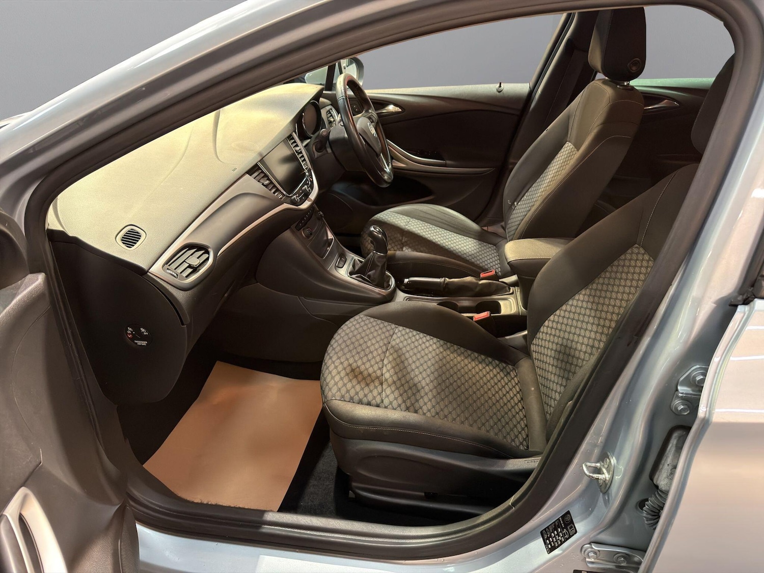 Used Vauxhall Astra 2018 for sale - 76836510: Photo 12