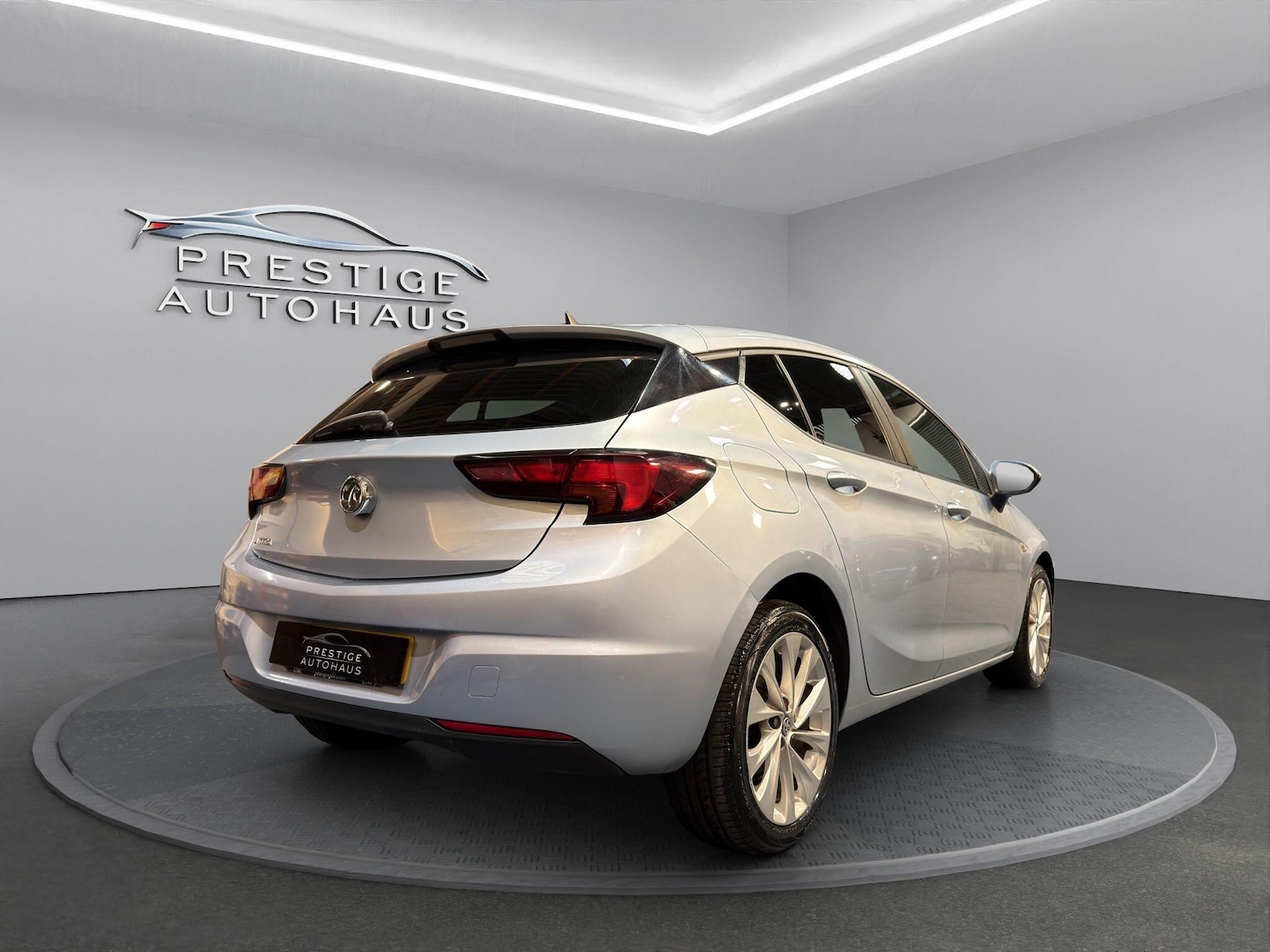 Used Vauxhall Astra 2018 for sale - 76836510: Photo 3