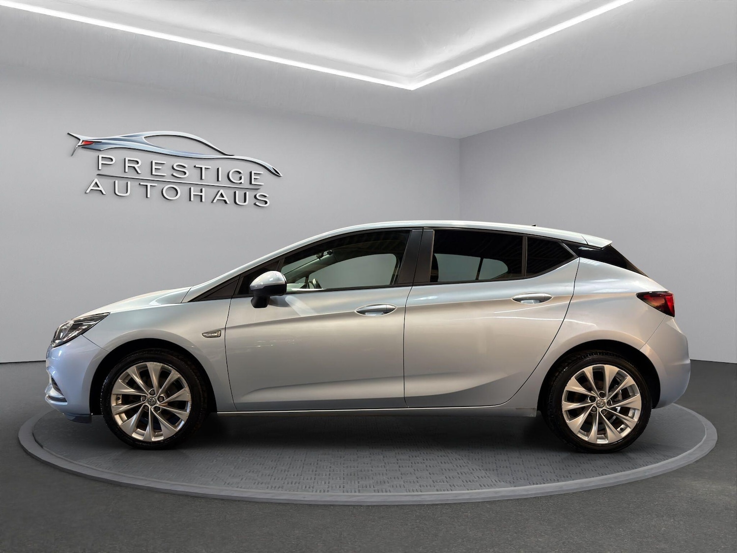 Used Vauxhall Astra 2018 for sale - 76836510: Photo 6